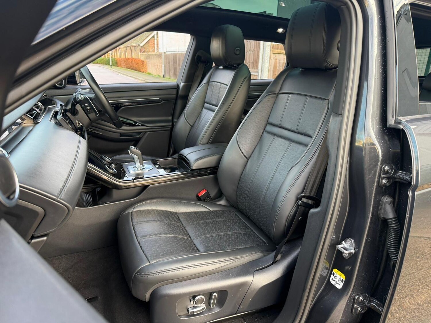 Used Land Rover Range Rover Evoque 2021 for sale - 77586624: Photo 25