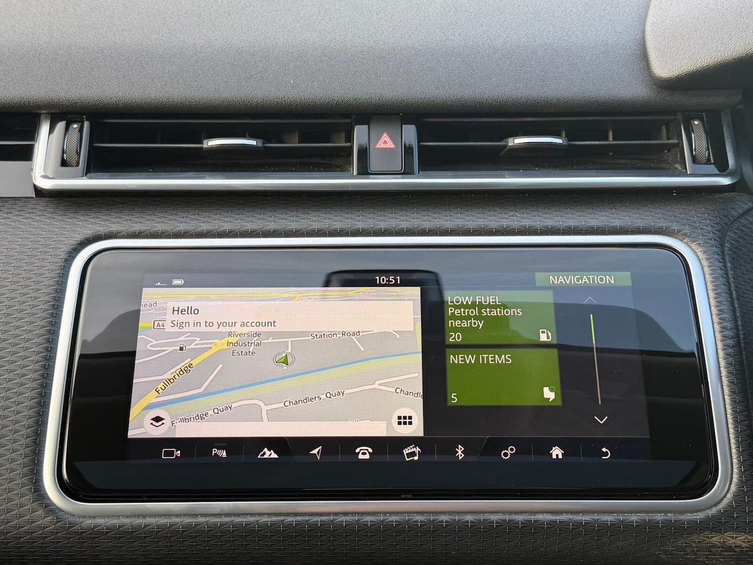 Used Land Rover Range Rover Velar 2018 for sale - 76926251: Photo 14