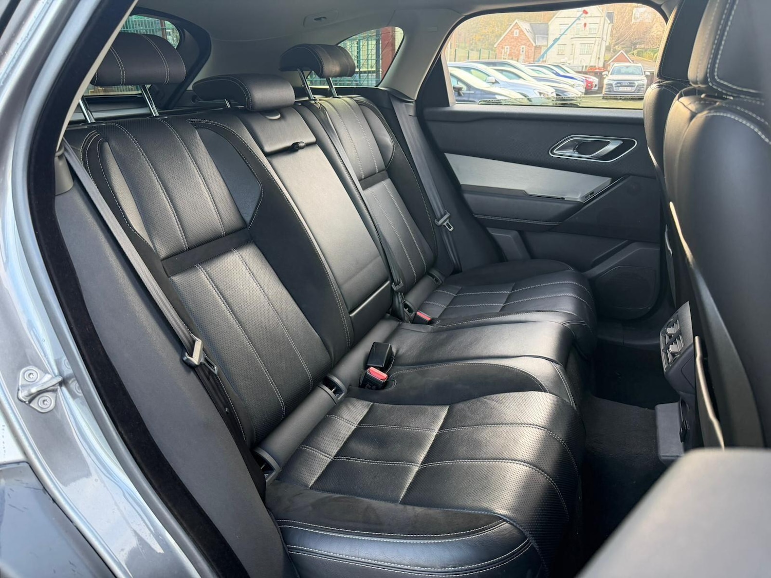 Used Land Rover Range Rover Velar 2018 for sale - 76926251: Photo 19