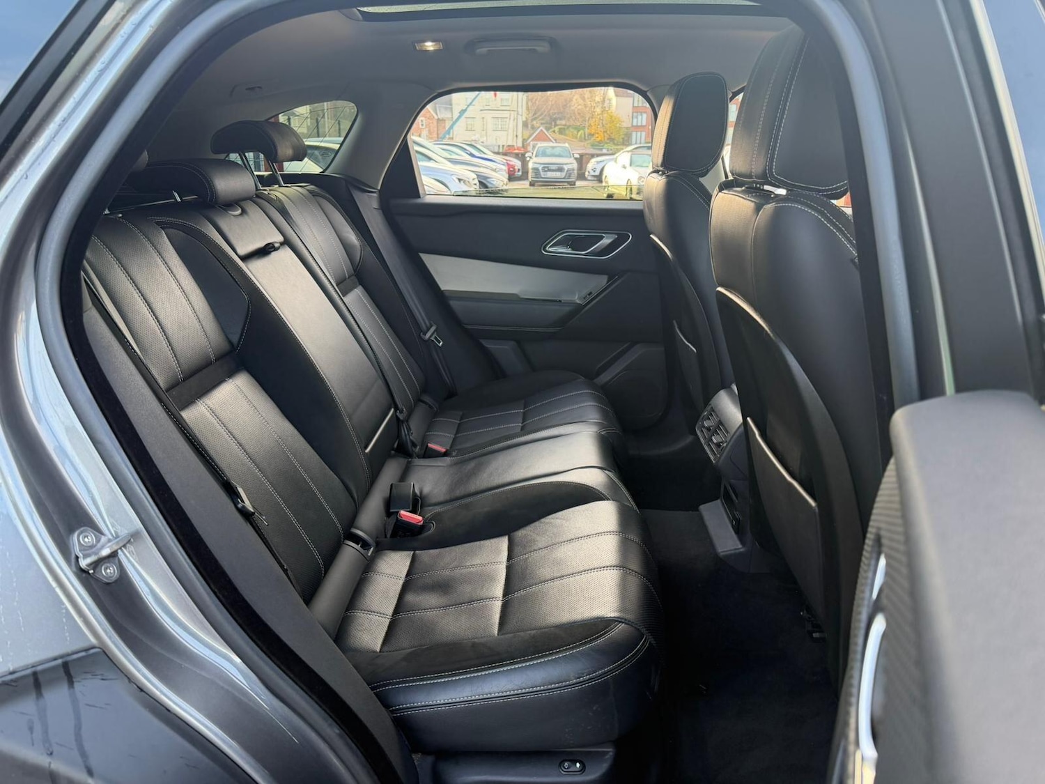 Used Land Rover Range Rover Velar 2018 for sale - 76926251: Photo 24