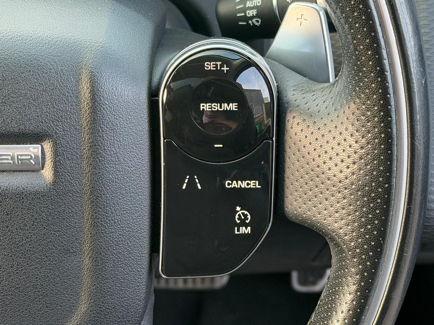 Used Land Rover Range Rover Velar 2018 for sale - 76926251: Photo 25