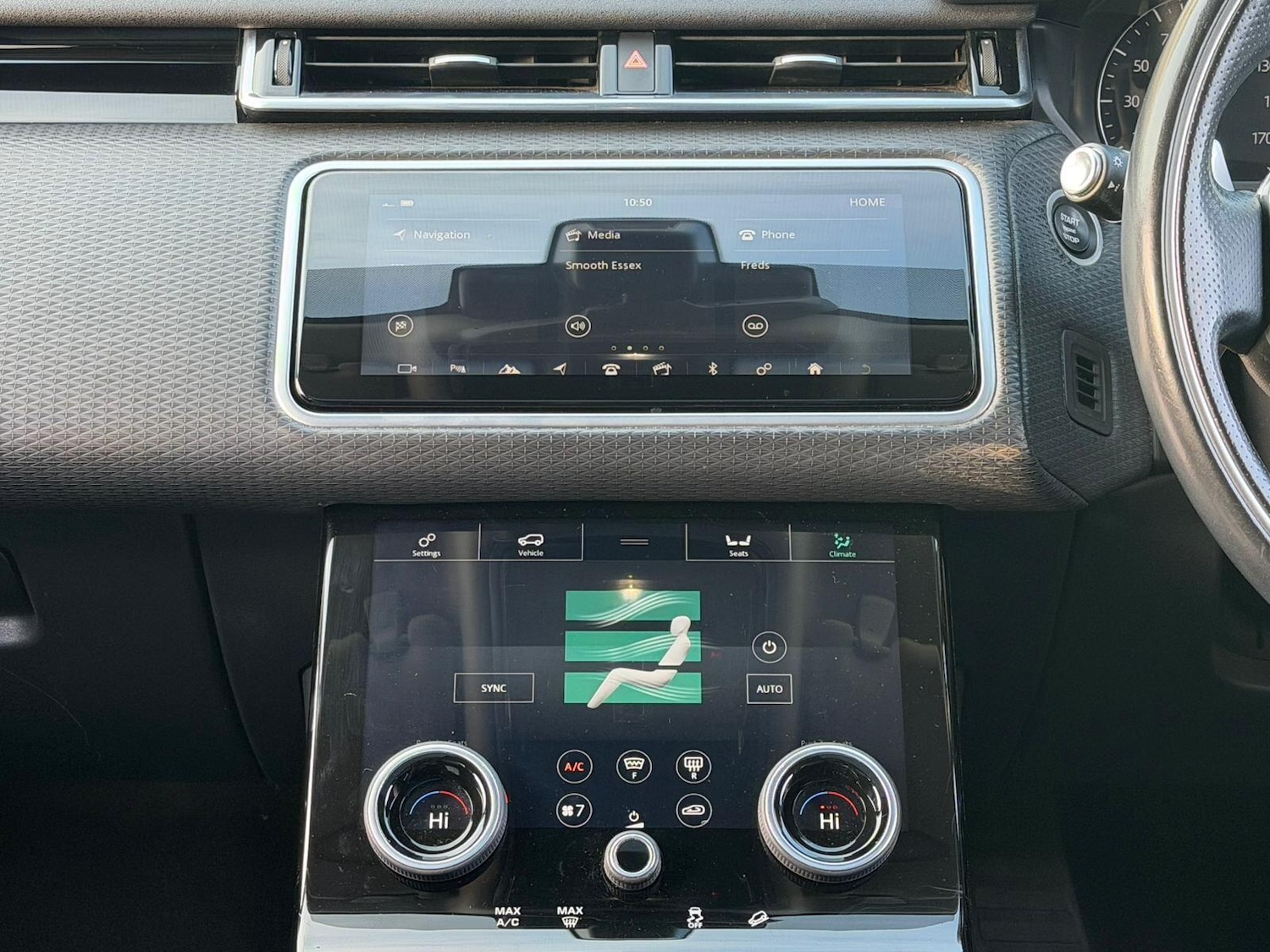 Used Land Rover Range Rover Velar 2018 for sale - 76926251: Photo 30