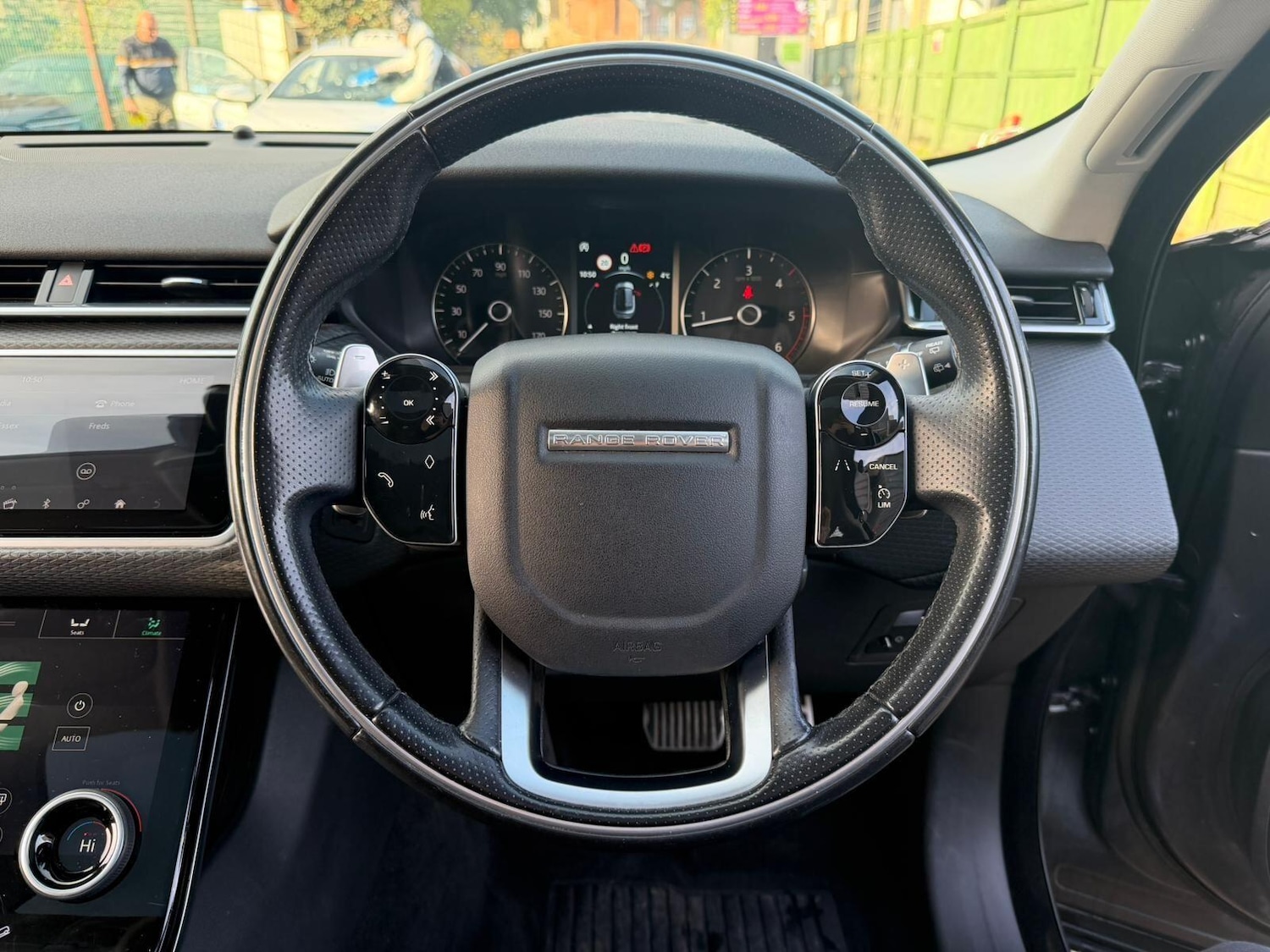 Used Land Rover Range Rover Velar 2018 for sale - 76926251: Photo 31