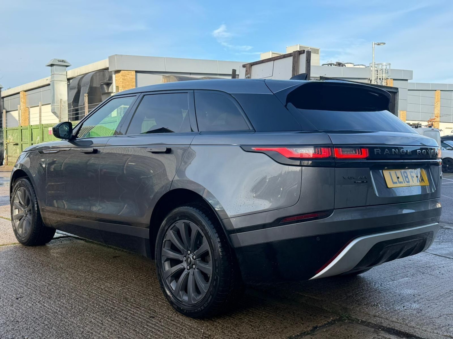 Used Land Rover Range Rover Velar 2018 for sale - 76926251: Photo 6