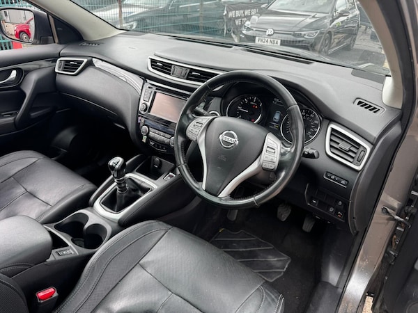 Used Nissan Qashqai 2015 for sale - 76085410: Photo 11