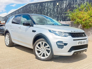 Used Land Rover Discovery Sport 2018 for sale - 79388617: Photo