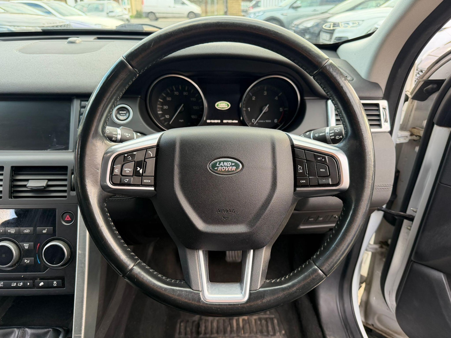 Used Land Rover Discovery Sport 2016 for sale - 77057434: Photo 27