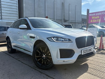 Jaguar F-Pace feature image