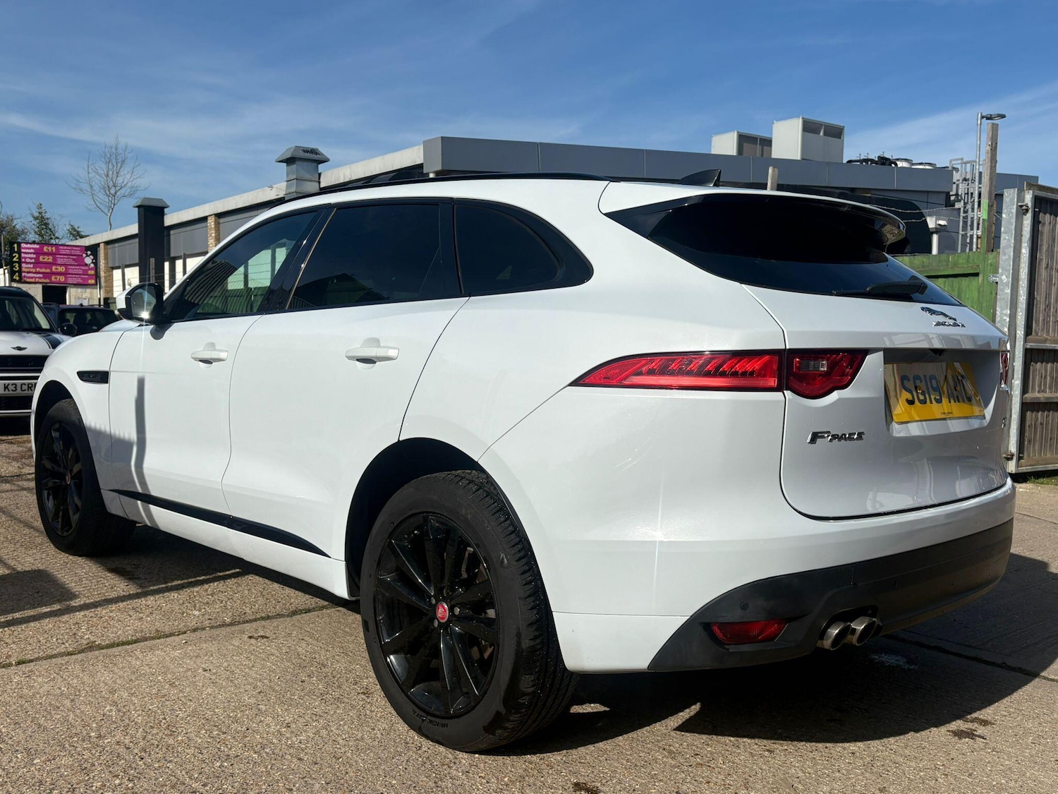 Used Jaguar F-Pace 2019 for sale - 77724015: Photo 8