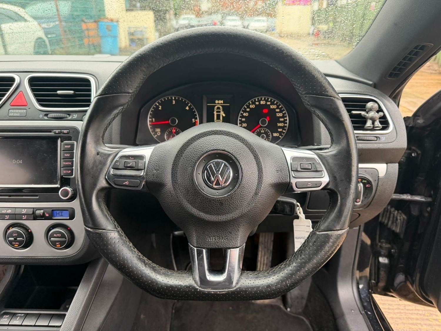 Used Volkswagen Scirocco 2009 for sale - 77155856: Photo 27