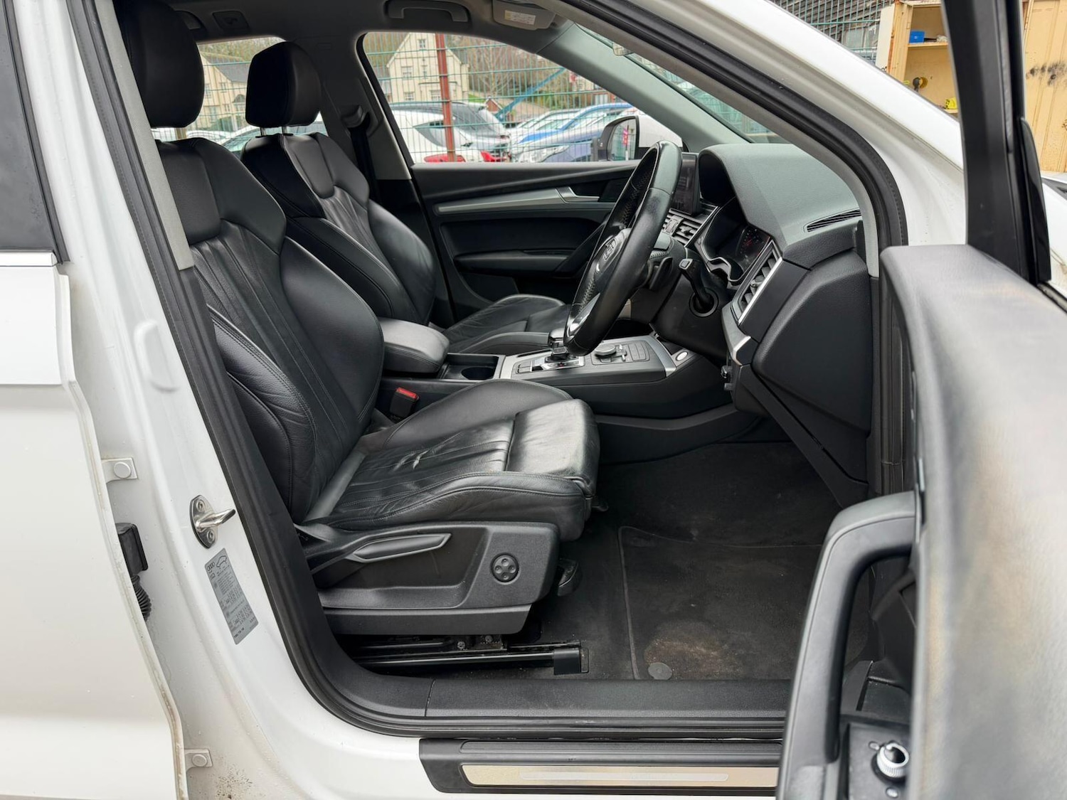 Used Audi Q5 2017 for sale - 77305906: Photo 12