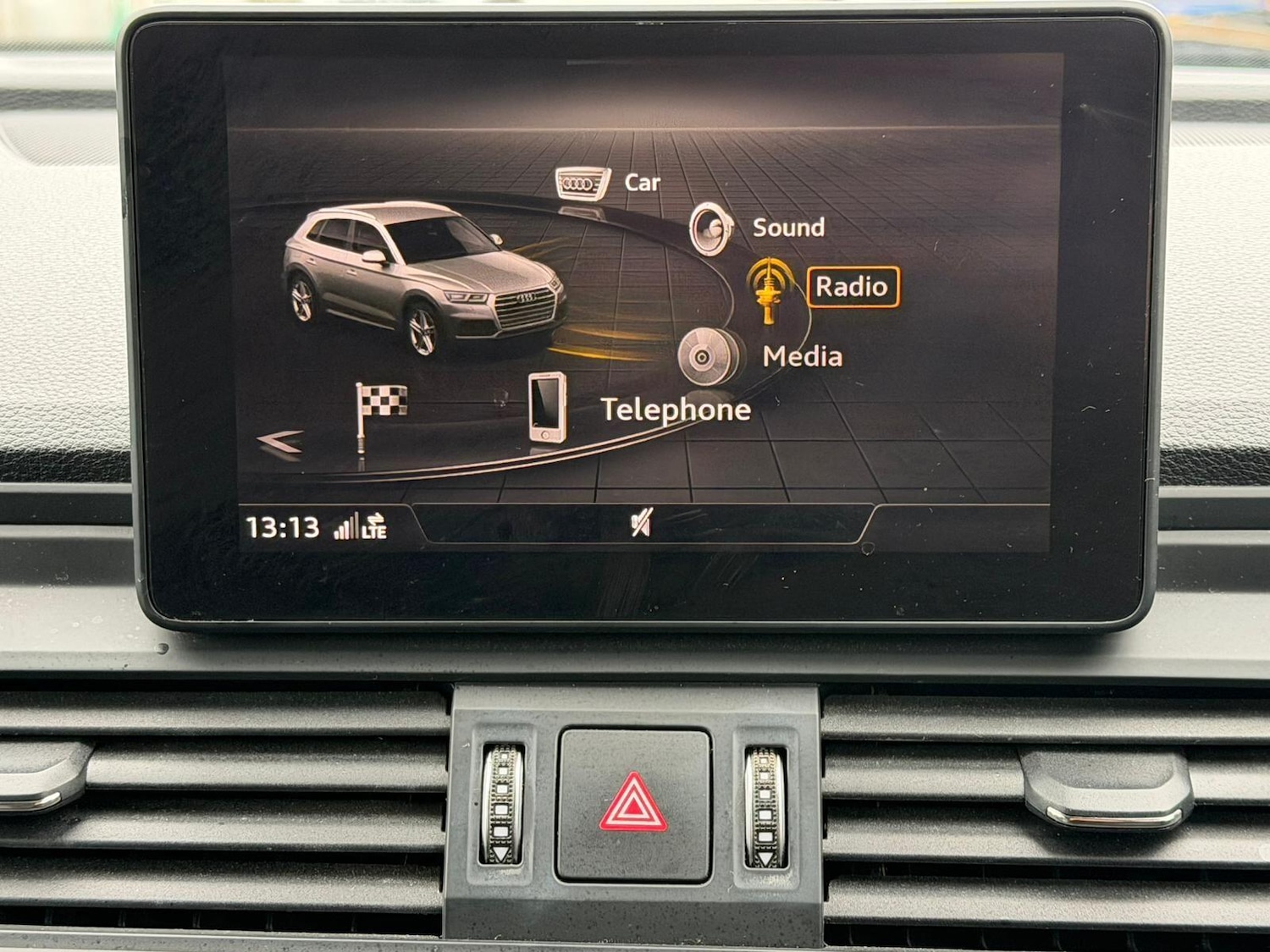 Used Audi Q5 2017 for sale - 77305906: Photo 28