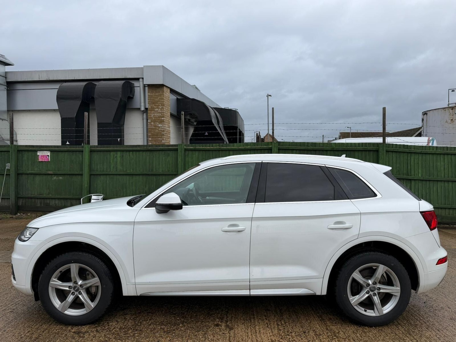 Used Audi Q5 2017 for sale - 77305906: Photo 9