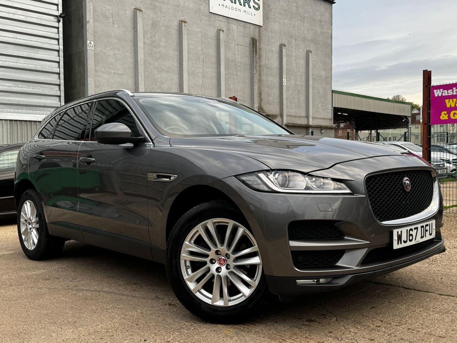 Used Jaguar F-Pace 2017 for sale - 76485346: Photo 1