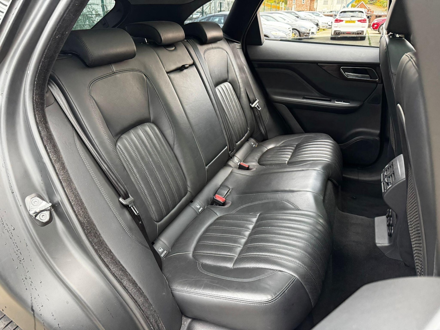 Used Jaguar F-Pace 2017 for sale - 76485346: Photo 18