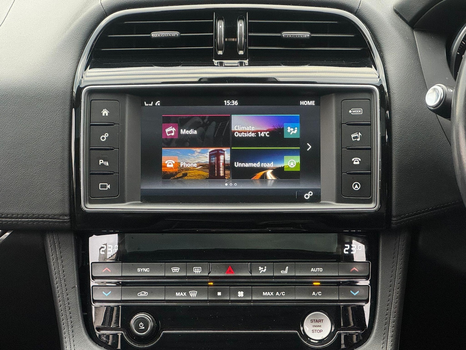 Used Jaguar F-Pace 2017 for sale - 76485346: Photo 26