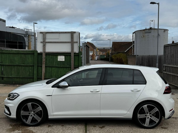 Used Volkswagen Golf 2018 for sale - 76201177: Photo 10