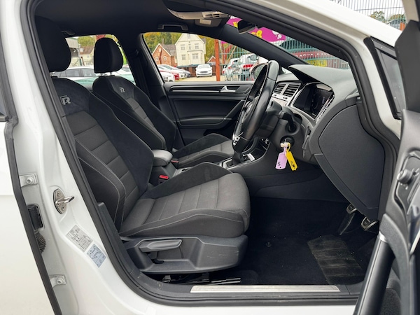 Used Volkswagen Golf 2018 for sale - 76201177: Photo 14