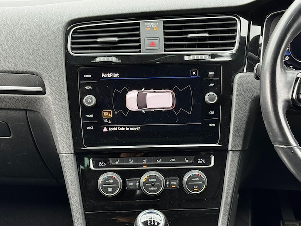 Used Volkswagen Golf 2018 for sale - 76201177: Photo 26