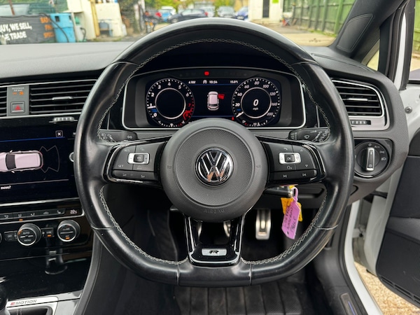 Used Volkswagen Golf 2018 for sale - 76201177: Photo 28