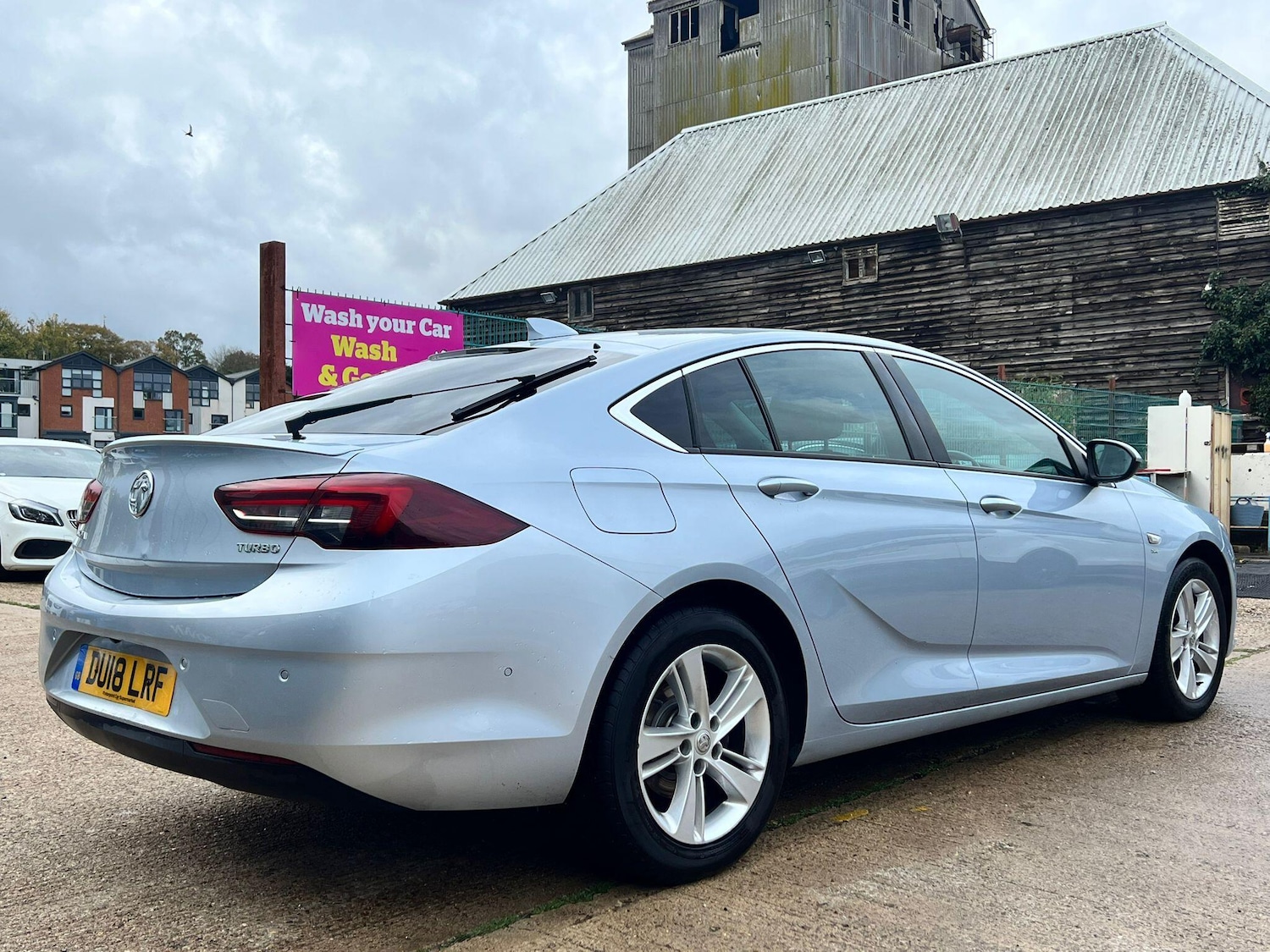 Used Vauxhall Insignia 2018 for sale - 76997622: Photo 5