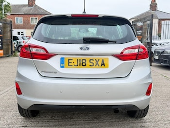 Used Ford Fiesta 2018 for sale - 78752346: Photo