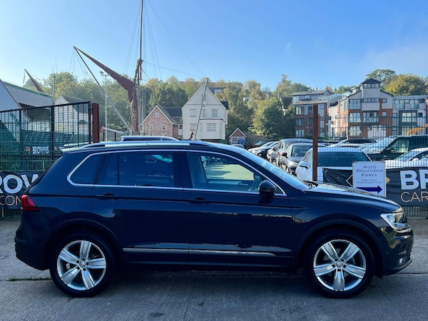 Used Volkswagen Tiguan 2020 for sale - 72645371: Photo 3