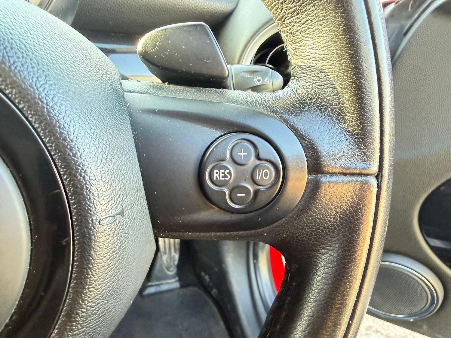 Used MINI Convertible 2011 for sale - 77670355: Photo 22