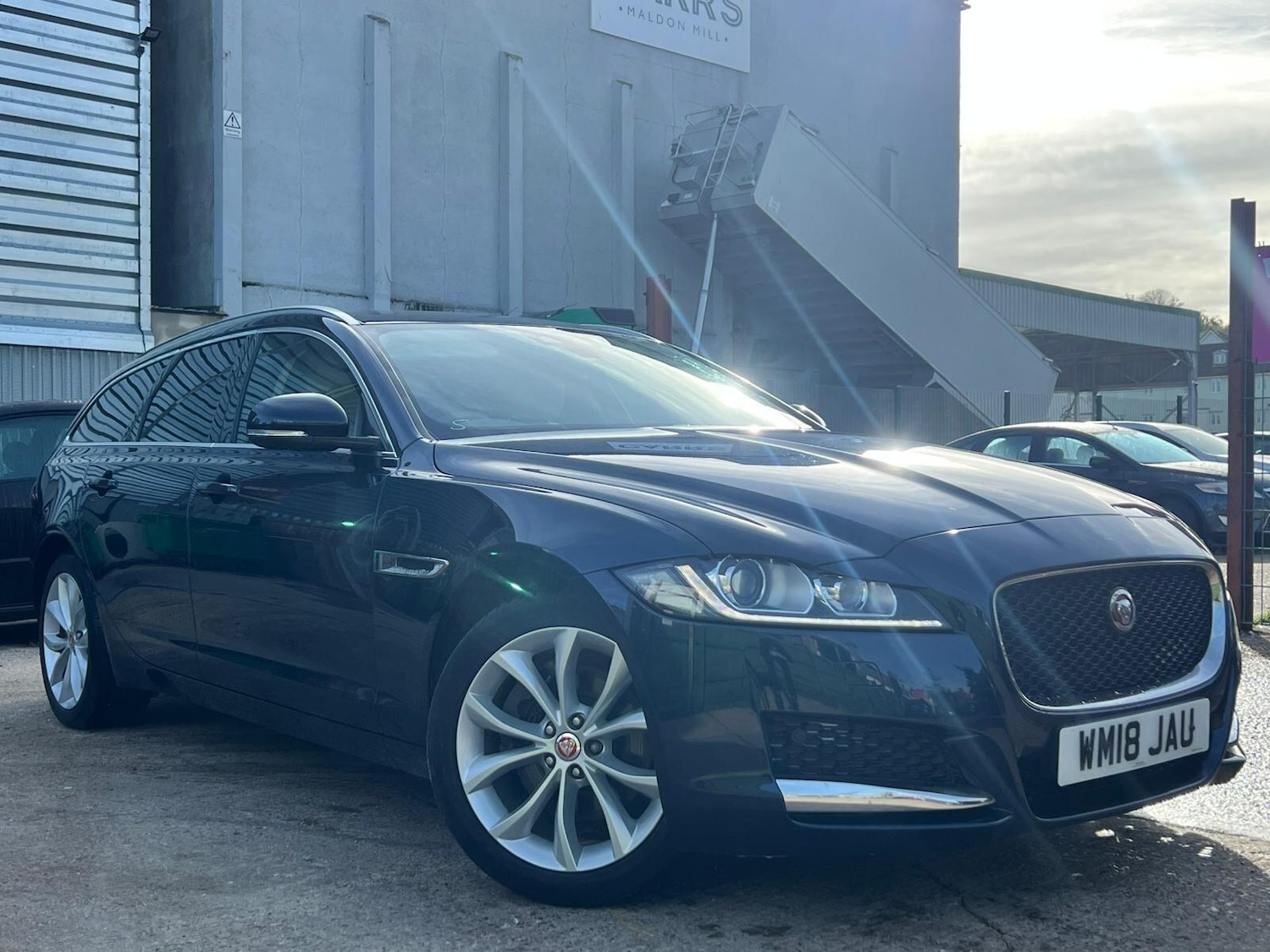 Used Jaguar XF 2018 for sale - 76424714: Photo 1