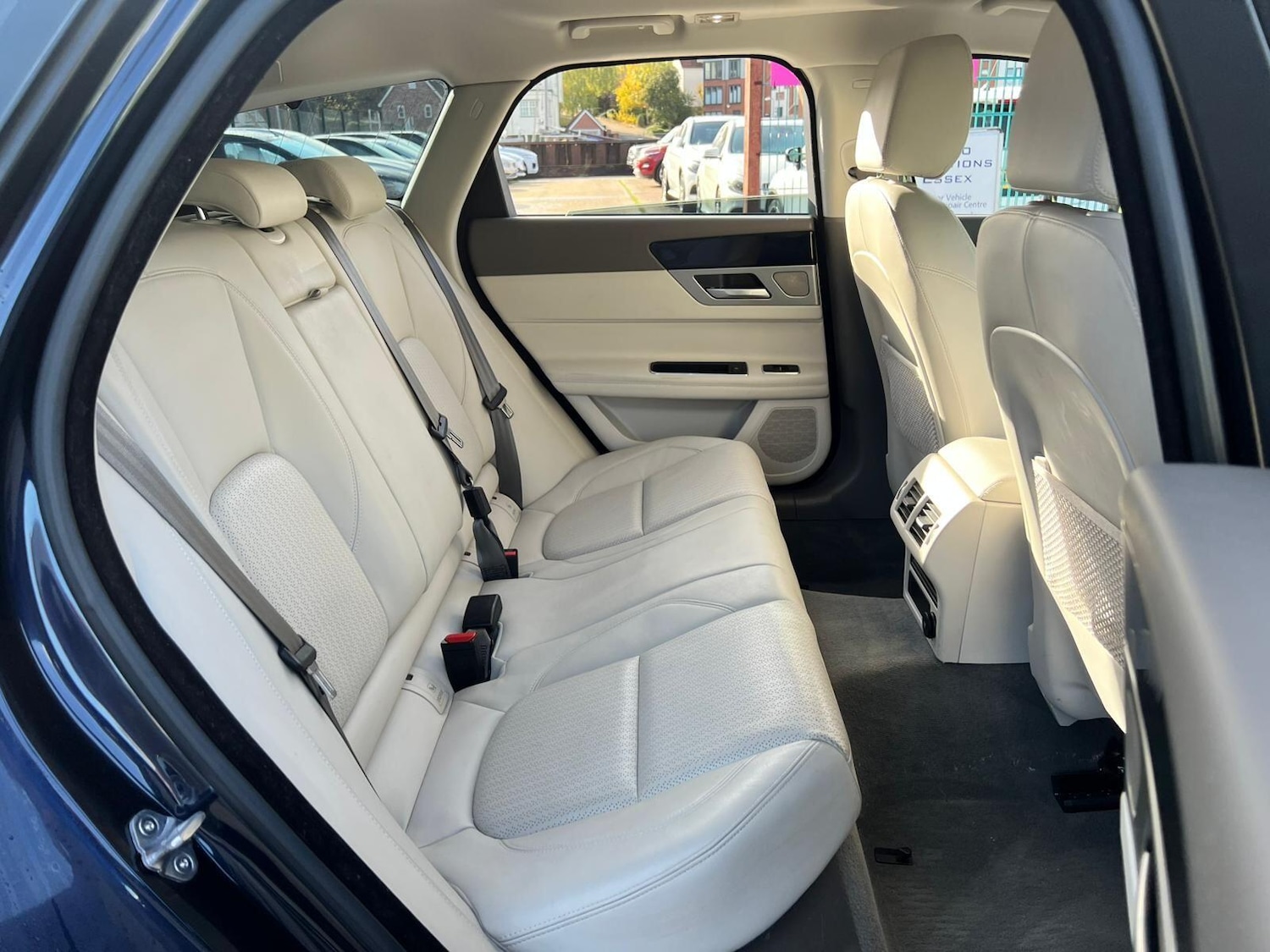 Used Jaguar XF 2018 for sale - 76424714: Photo 17