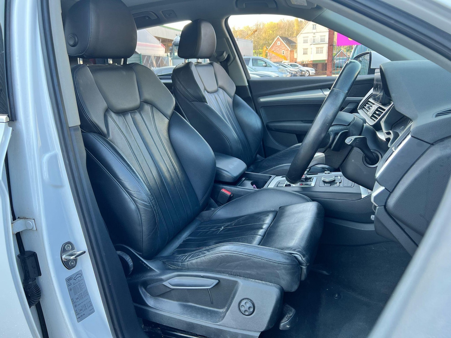 Used Audi Q5 2017 for sale - 76989841: Photo 31