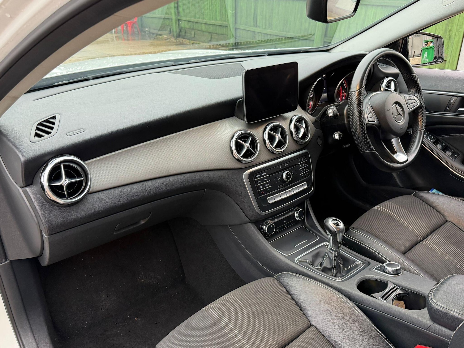 Used Mercedes-Benz GLA 2018 for sale - 77345631: Photo 14