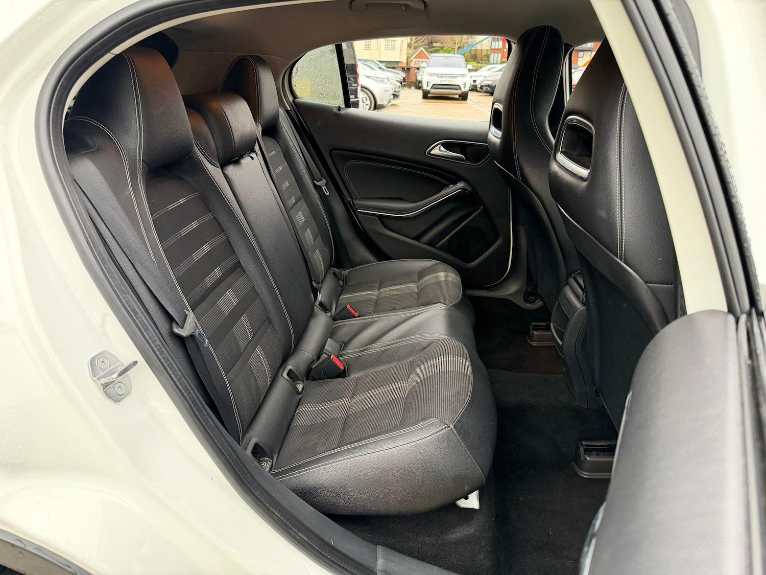 Used Mercedes-Benz GLA 2018 for sale - 77345631: Photo 17