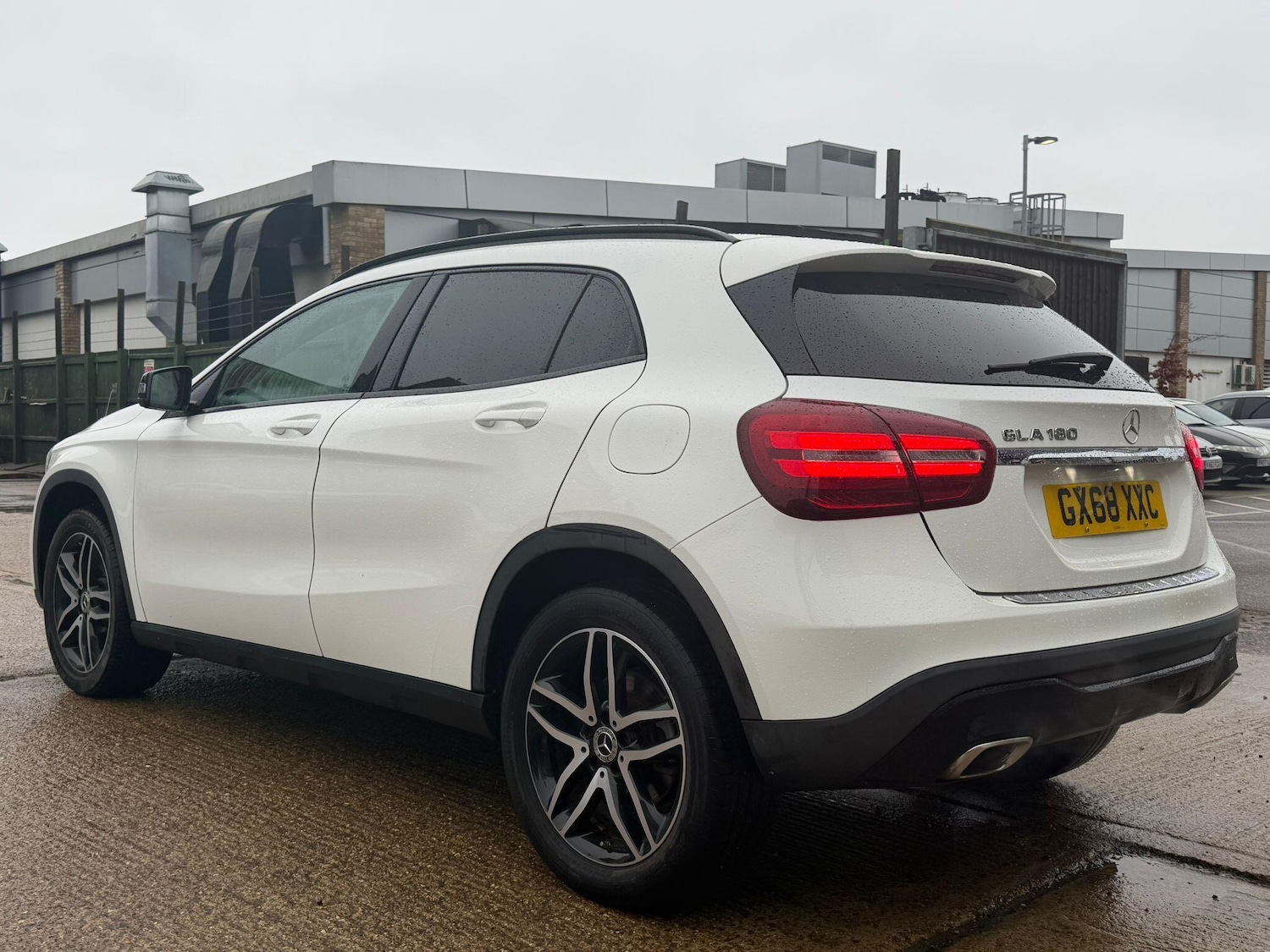 Used Mercedes-Benz GLA 2018 for sale - 77345631: Photo 6