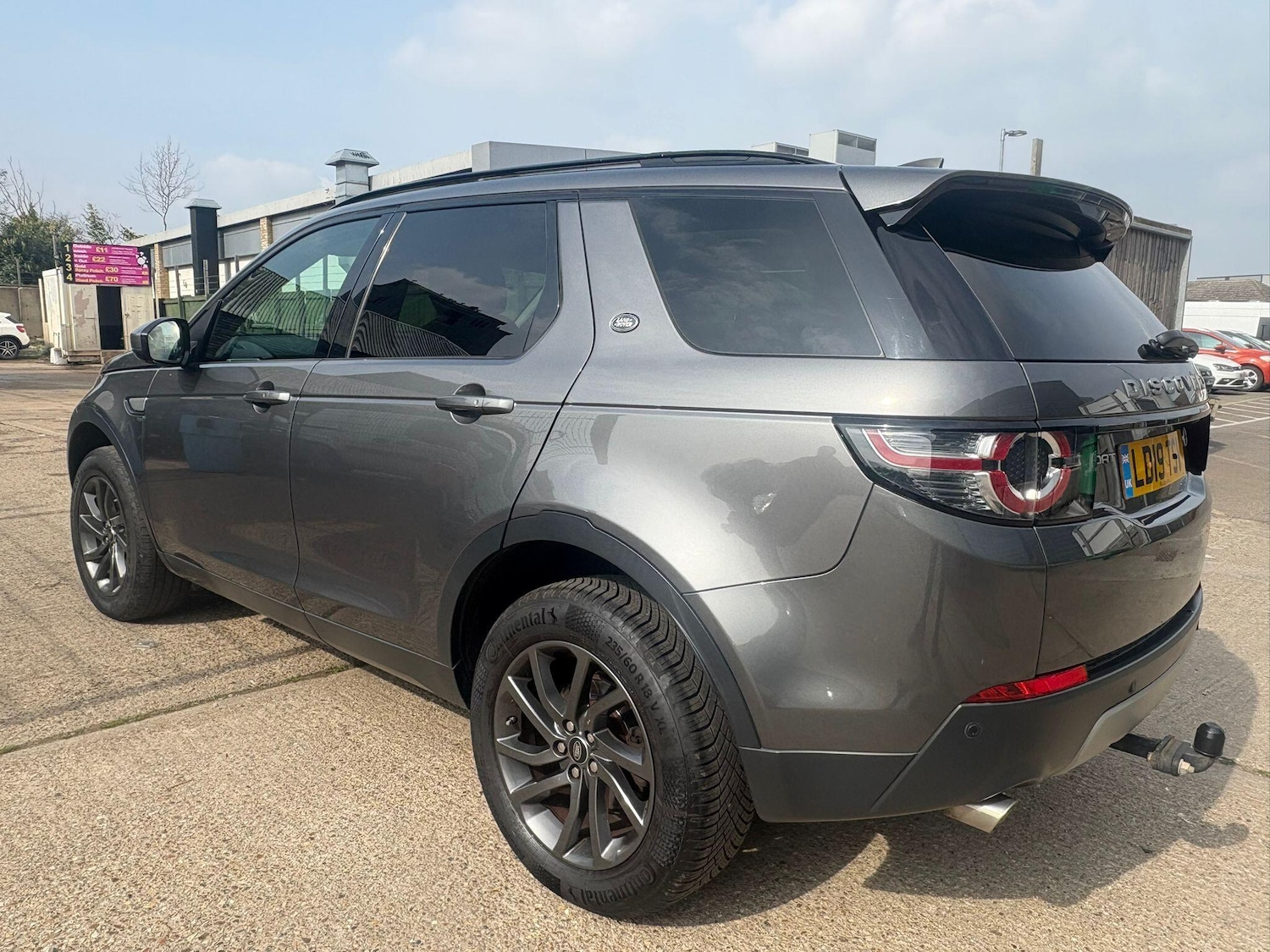 Used Land Rover Discovery Sport 2019 for sale - 77994085: Photo 6