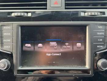 Used Volkswagen Golf 2016 for sale - 72689417: Photo