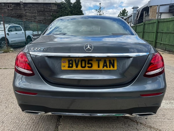 Used Mercedes-Benz E-Class 2017 for sale - 75492635: Photo 6