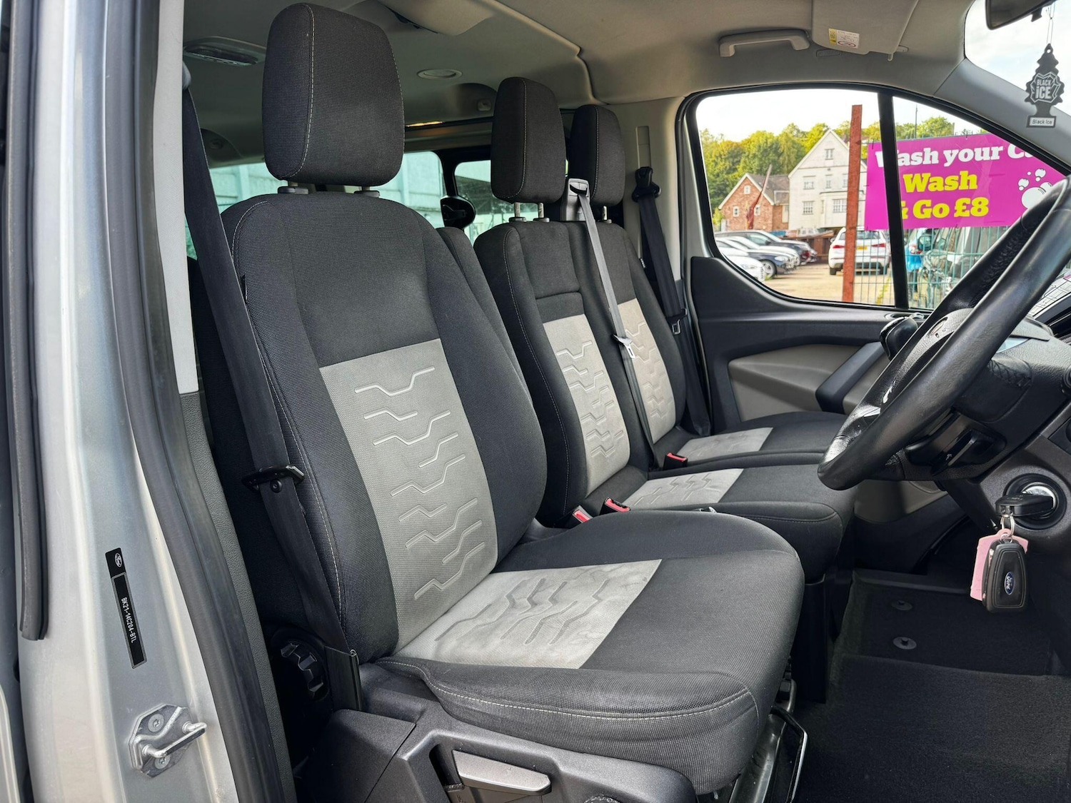 Used Ford Tourneo Custom 2015 for sale - 76071846: Photo 10