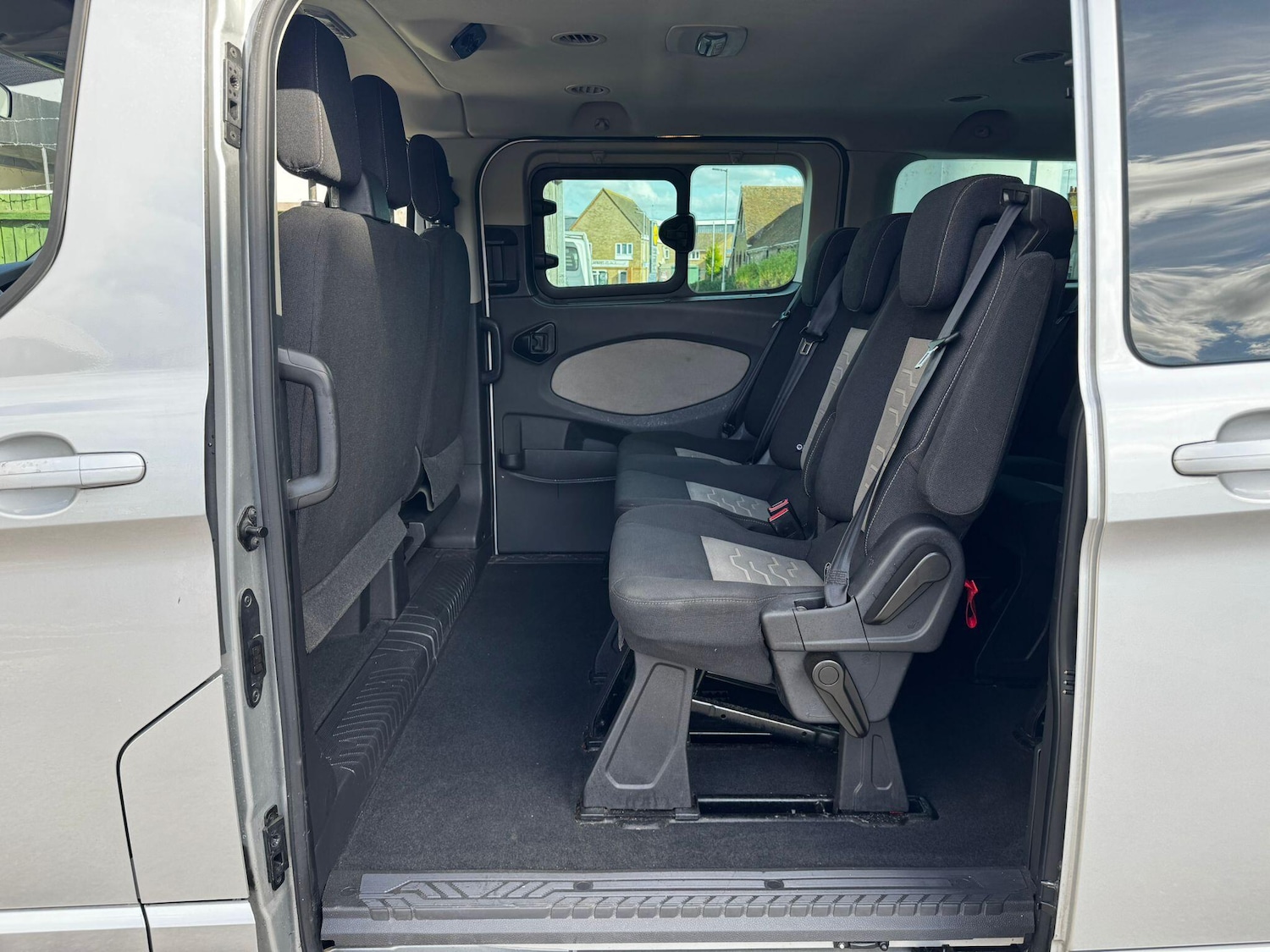 Used Ford Tourneo Custom 2015 for sale - 76071846: Photo 14