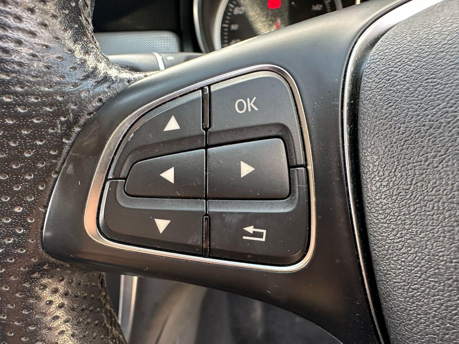 Used Mercedes-Benz GLA for sale - 77626323: Photo 25