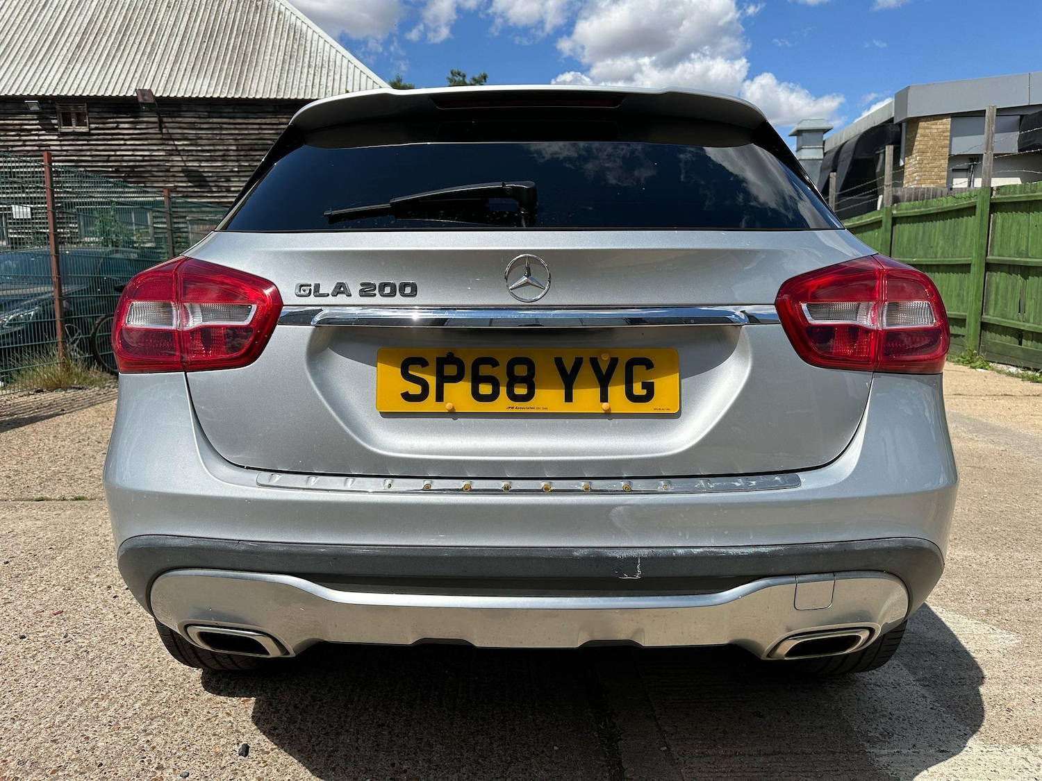 Used Mercedes-Benz GLA for sale - 77626323: Photo 4