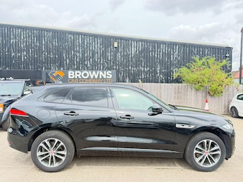 Used Jaguar F-Pace 2019 for sale - 79564681: Photo
