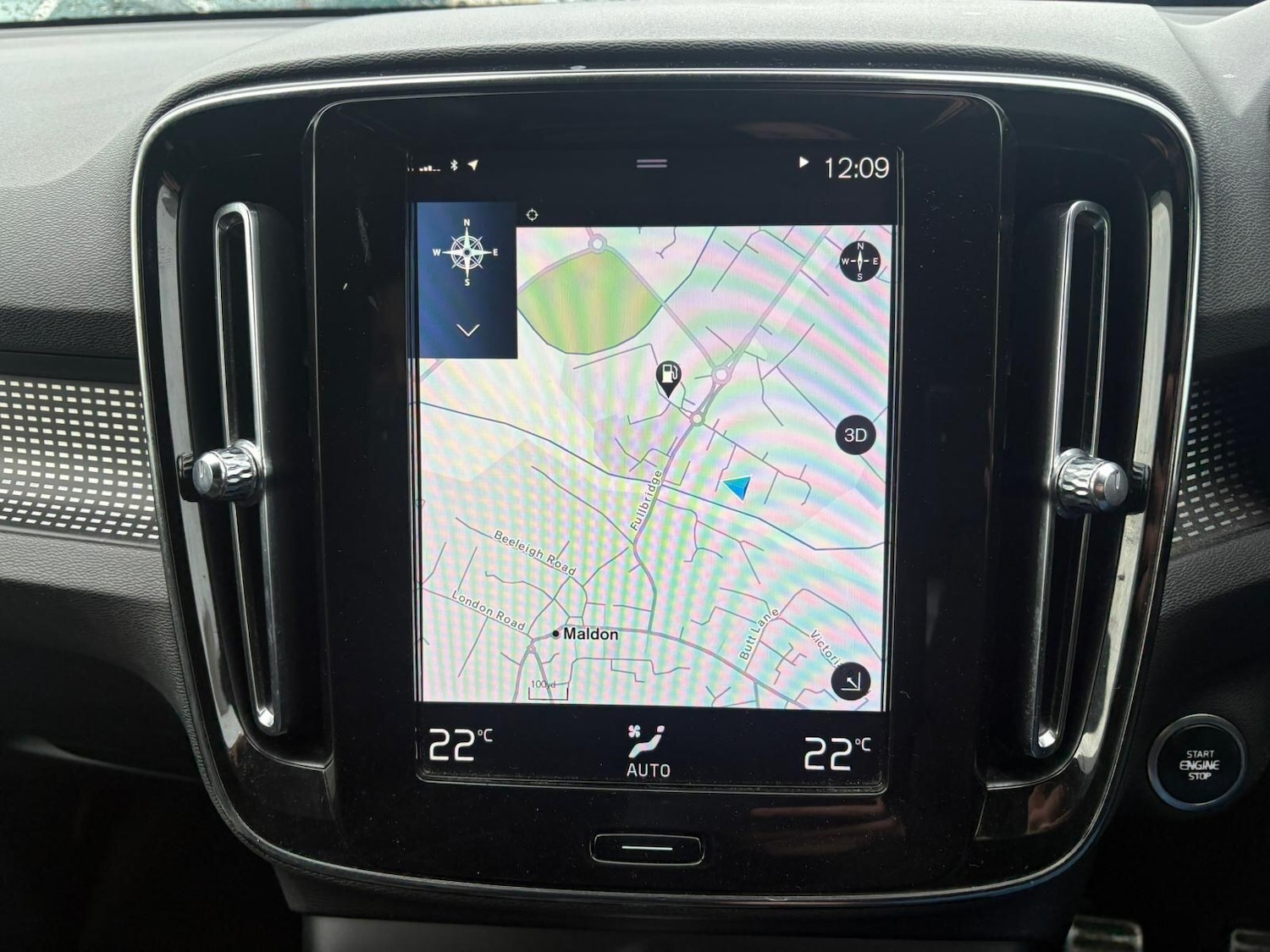 Used Volvo XC40 2018 for sale - 77279957: Photo 2