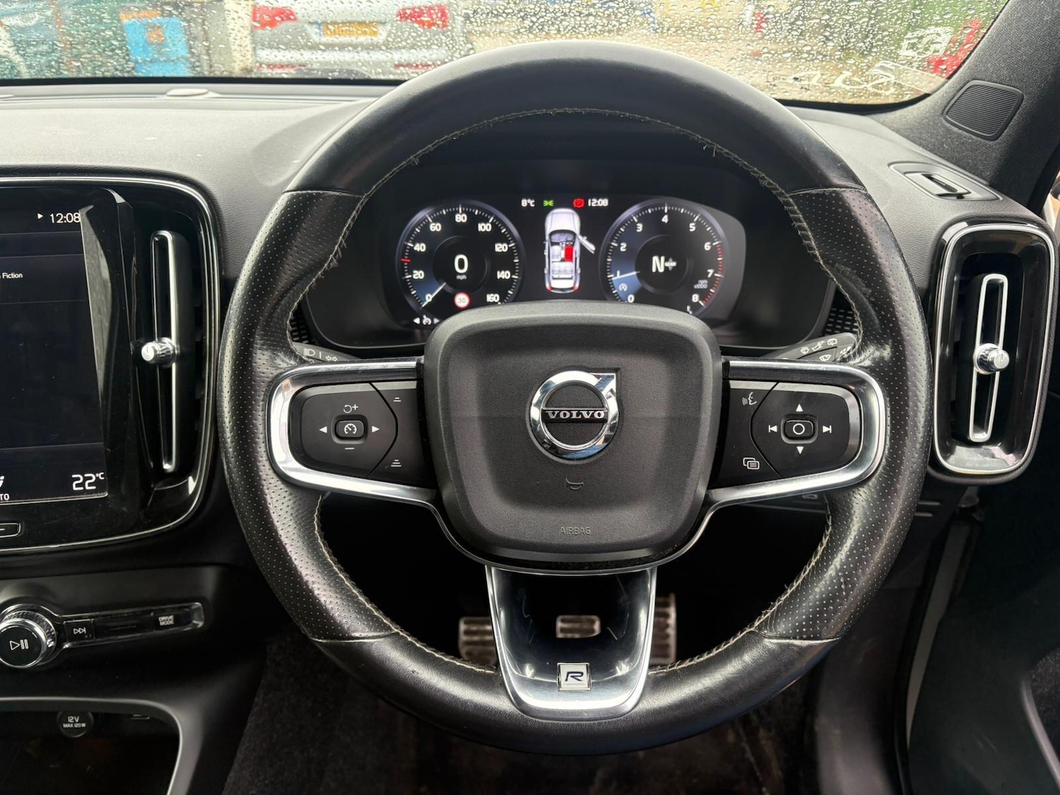 Used Volvo XC40 2018 for sale - 77279957: Photo 4