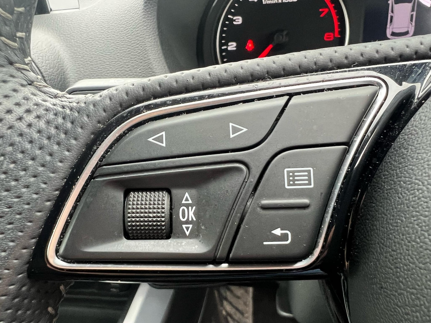 Used Audi Q2 2018 for sale - 76991111: Photo 13