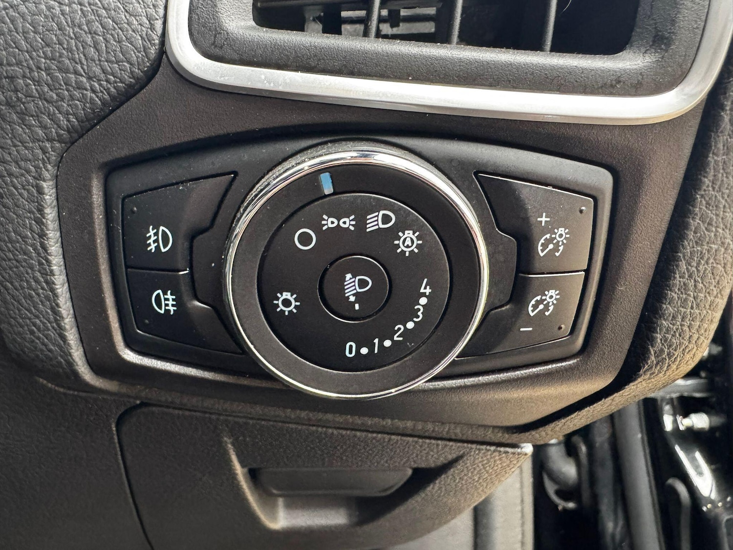 Used Ford Focus 2014 for sale - 76200292: Photo 26