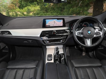Used BMW 6 Series 2019 for sale - 78910444: Photo