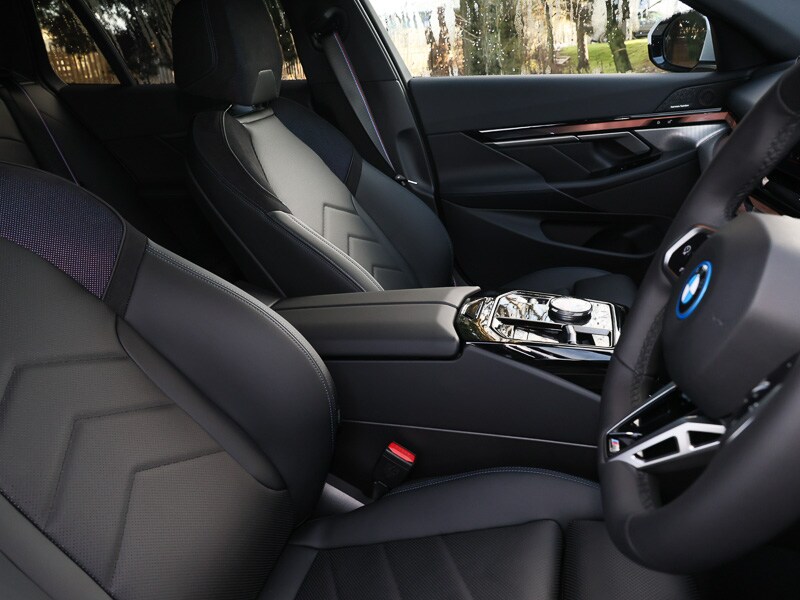 Used BMW 5 Series 2025 for sale - 76964088: Photo 11