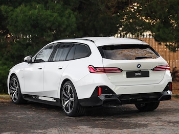 Used BMW 5 Series 2025 for sale - 76964088: Photo