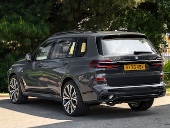 Used BMW X7 2025 for sale - 77311820: Photo